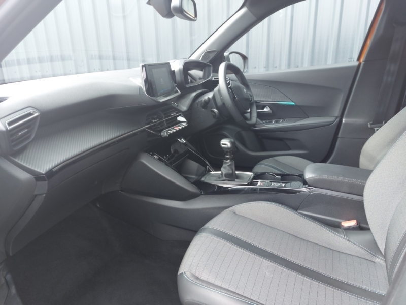 Peugeot 2008 1.2 Puretech 130 Allure Premium WN23KMK Orange #5