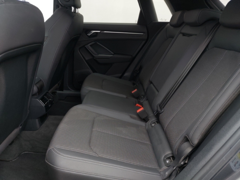 Audi Q3 35 Tfsi Black Edition NL71YGV Grey #6