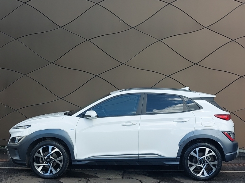 Hyundai Kona 1.0 Tgdi 48V Mhev Premium SD22SGZ White #4