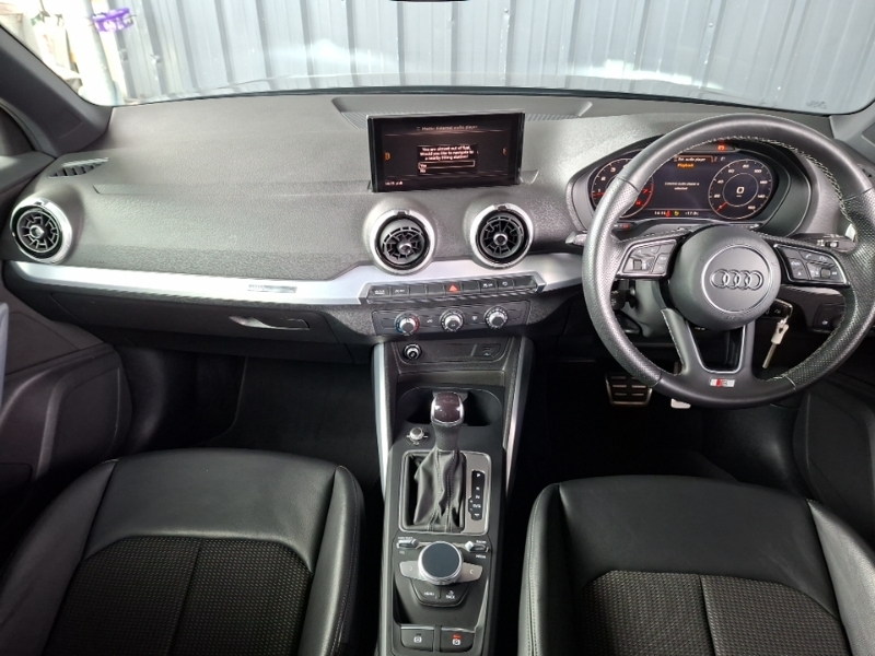 Audi Q2 35 Tfsi S Line S Tronic DA72OJL Grey #3