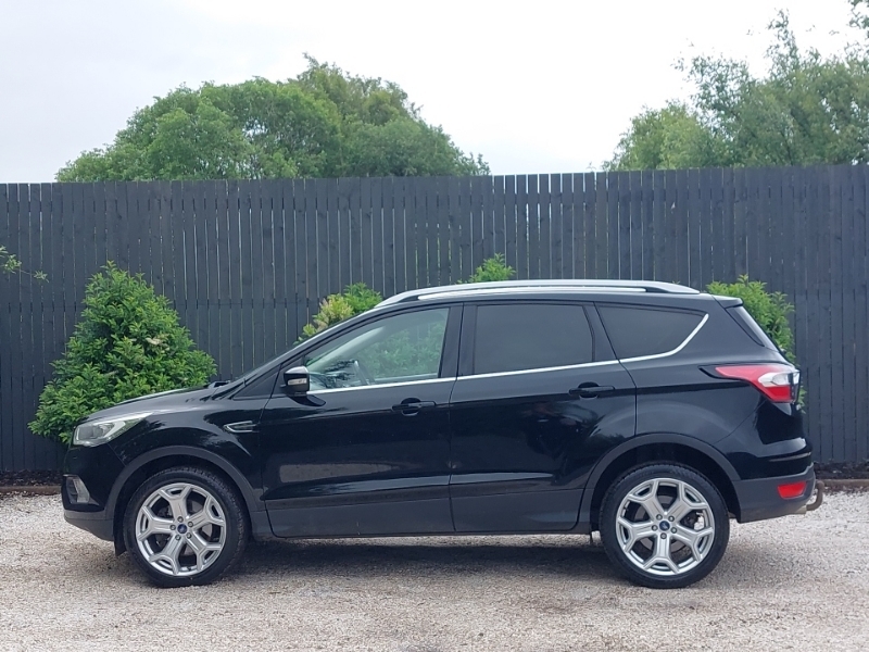 Ford Kuga 2.0 Tdci Titanium X 2Wd SD67WVX Black #4
