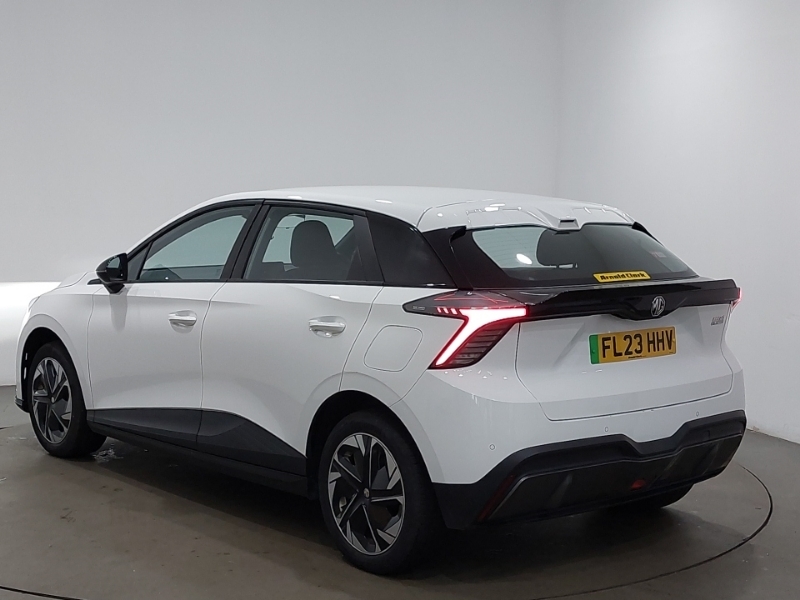 MG MG4 125Kw Se Ev 51Kwh FL23HHV White #2