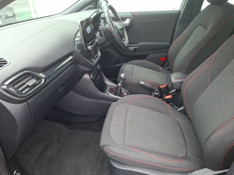 Ford Puma 1.0 Ecoboost Hybrid Mhev St-line CJ72VYS Black #5
