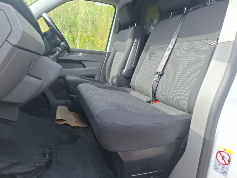 Volkswagen Transporter 2.0 Tdi 150 Startline Van MK23OVM White #5