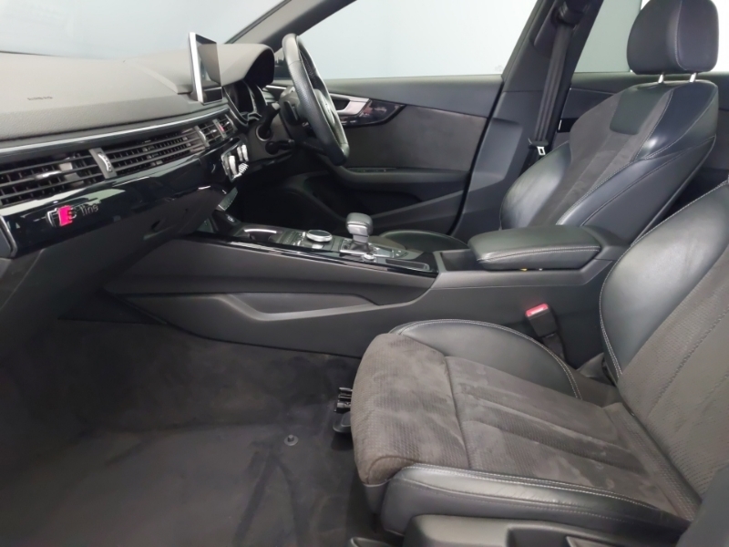 Audi A4 40 Tdi Black Edition S Tronic KE19JTX Blue #5