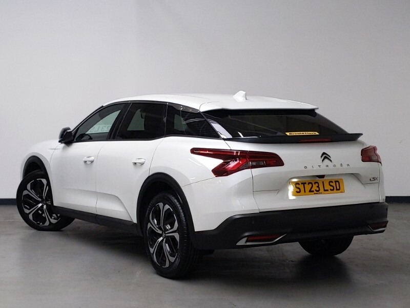 Citroen C5 X 1.2 Puretech 130 Shine Plus Eat8 ST23LSD White #2