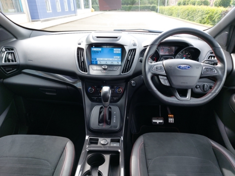 Ford Kuga 2.0 Tdci 180 St-line Edition EF69HVO Red #3