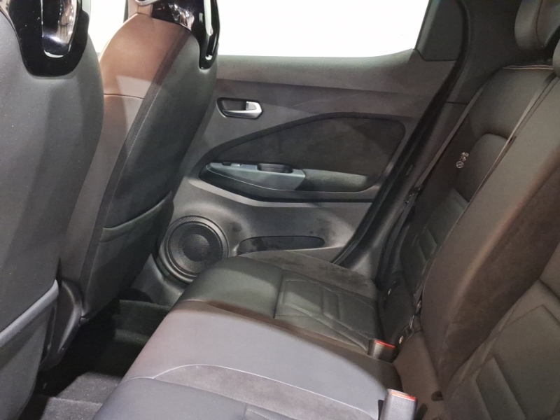 Nissan Juke 1.6 Hybrid Tekna SK23ZSD Grey #6