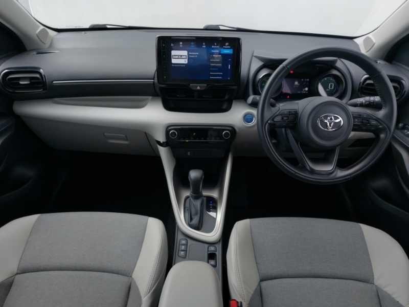 Toyota Yaris 1.5 Hybrid Excel Cvt SB73CZD White #3