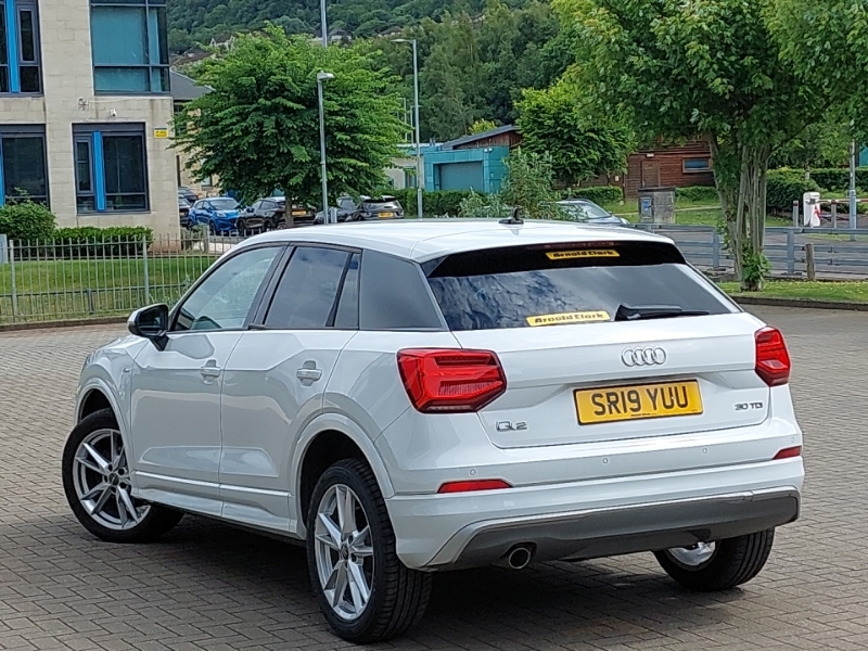 Audi Q2 30 Tdi S Line SR19YUU White #2