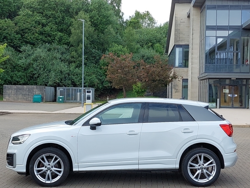 Audi Q2 30 Tdi S Line SR19YUU White #4