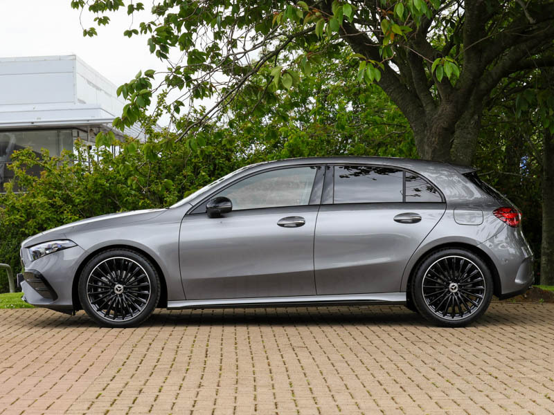 Mercedes-Benz A Class A180 Amg Line Premium Plus Grey #4