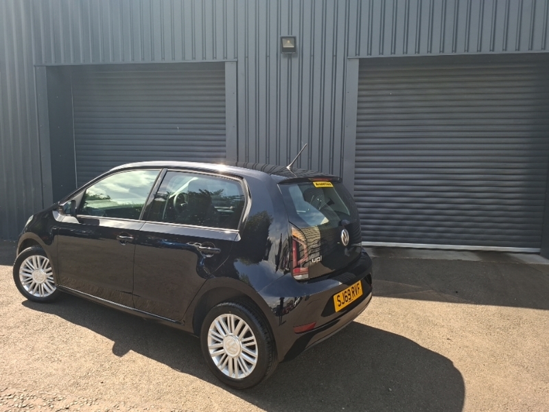 Volkswagen Up 1.0 Move Up Tech Edition Start Stop SJ69RVF Black #2