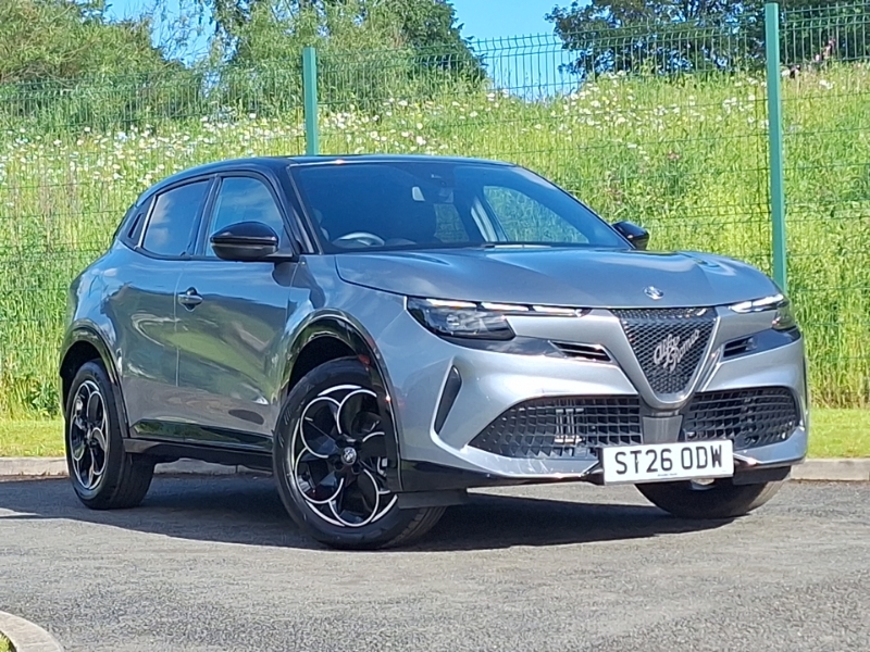 Alfa Romeo Junior 1.2 Turbo Ibrida Grey