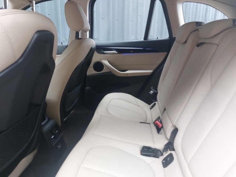 BMW X1 Xdrive 20I Xline Step LV70EVM Black #6