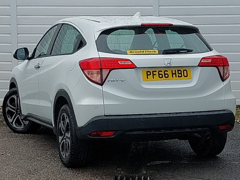 Honda Hr-V 1.5 I-vtec Se White #2