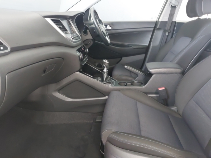 Hyundai Tucson 1.7 Crdi Blue Drive Se Nav 2Wd SA66ZNK Silver #5