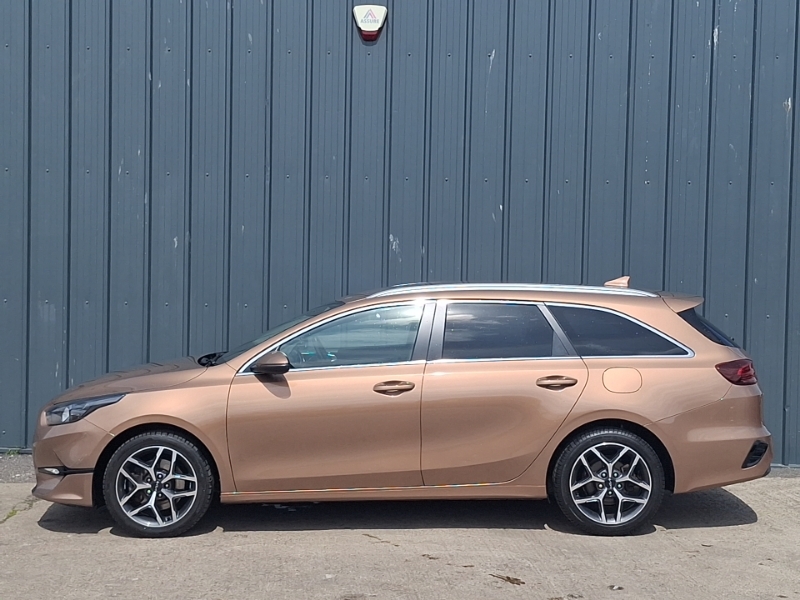 Kia Ceed 1.5T Gdi Isg 3 WJ72KKF Brown #4