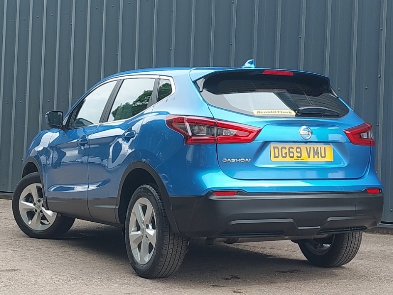 Nissan Qashqai 1.3 Dig-t 160 Acenta Premium DG69VMU Blue #2