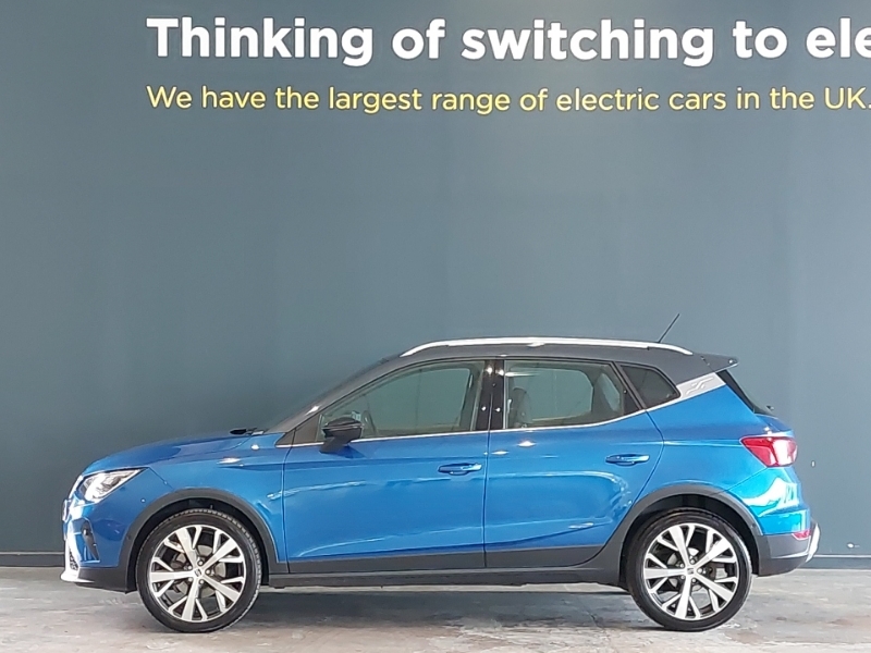 Seat Arona 1.0 Tsi 110 Xperience Lux NC23EVV Blue #4