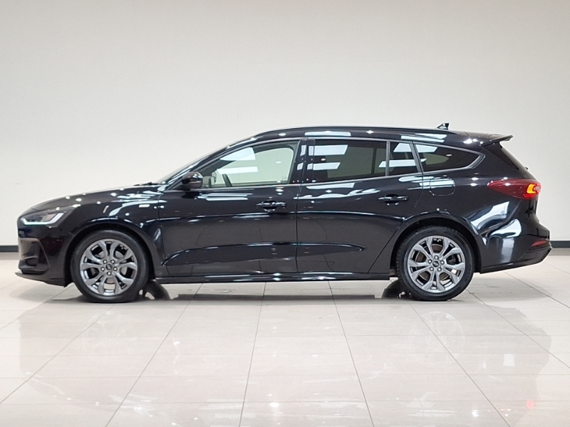 Ford Focus 1.0 Ecoboost Hybrid Mhev 155 St-line MJ23WHB Black #4