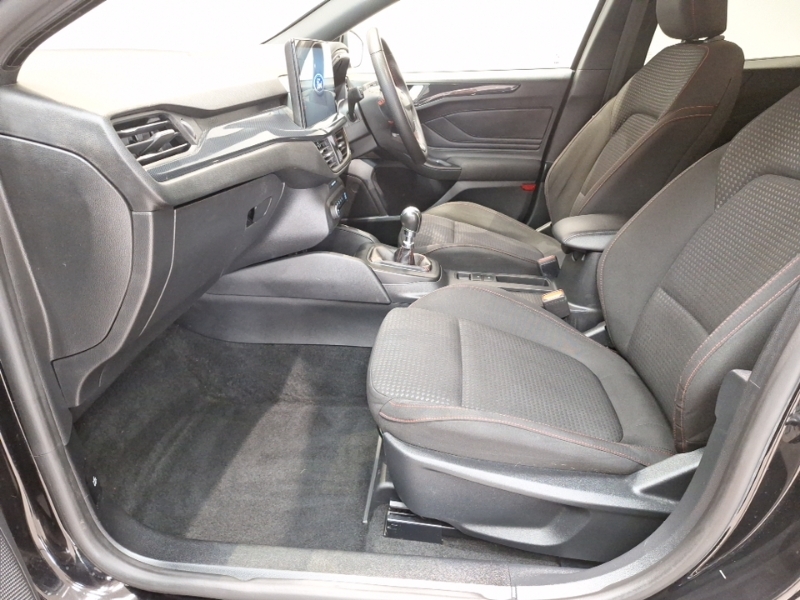 Ford Focus 1.0 Ecoboost Hybrid Mhev 155 St-line MJ23WHB Black #5