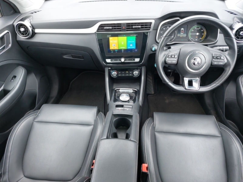 MG ZS 105Kw Exclusive Ev 45Kwh Red #3