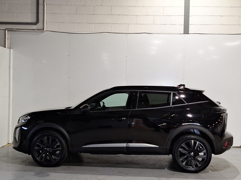 Peugeot 2008 1.2 Puretech 130 Gt Premium Eat8 SD26LNM Black #4