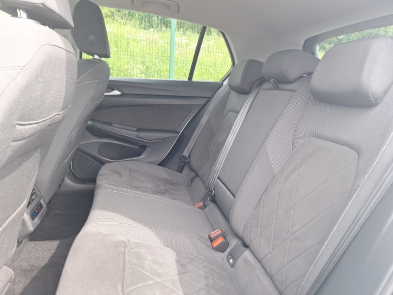 Volkswagen Golf 1.5 Tsi Style Edition PJ23FHE White #6