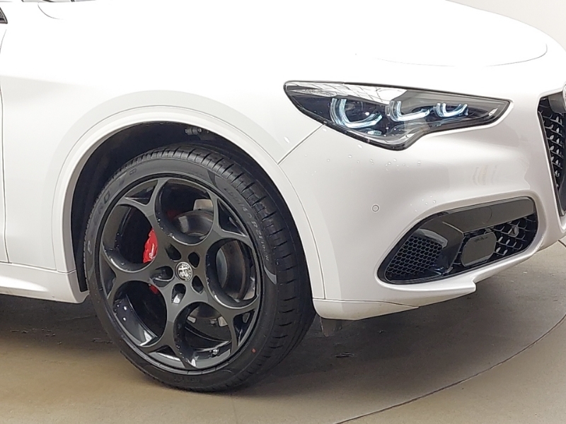 Alfa Romeo Stelvio 2.0 Turbo 280 Intensa Awd Black #20