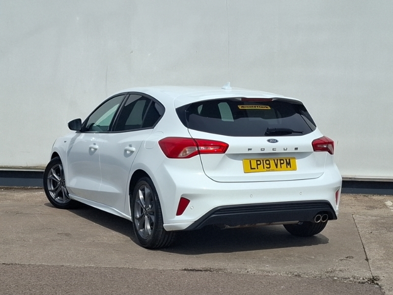 Ford Focus 1.0 Ecoboost 125 St-line LP19VPM White #2