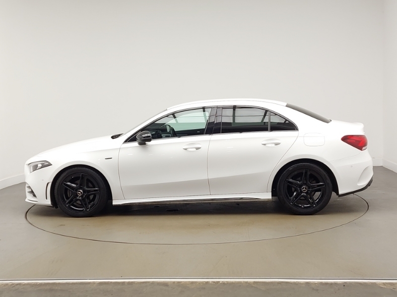 Mercedes-Benz A Class A200d Amg Line Executive Edition SW71FNV White #4