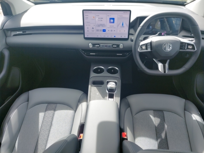 MG MG4 170Kw Premium Long Range 64Kwh Black #3