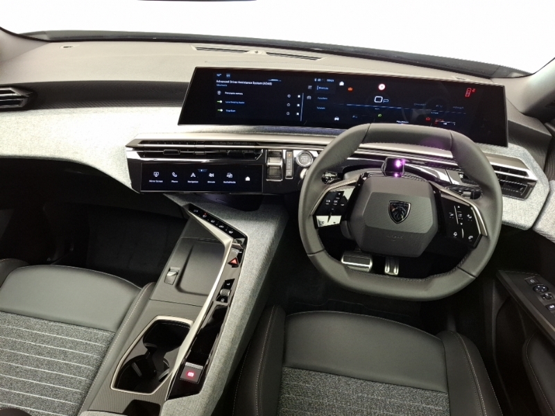 Peugeot 3008 1.2 Hybrid 145 Allure E-dsc6 Black #3