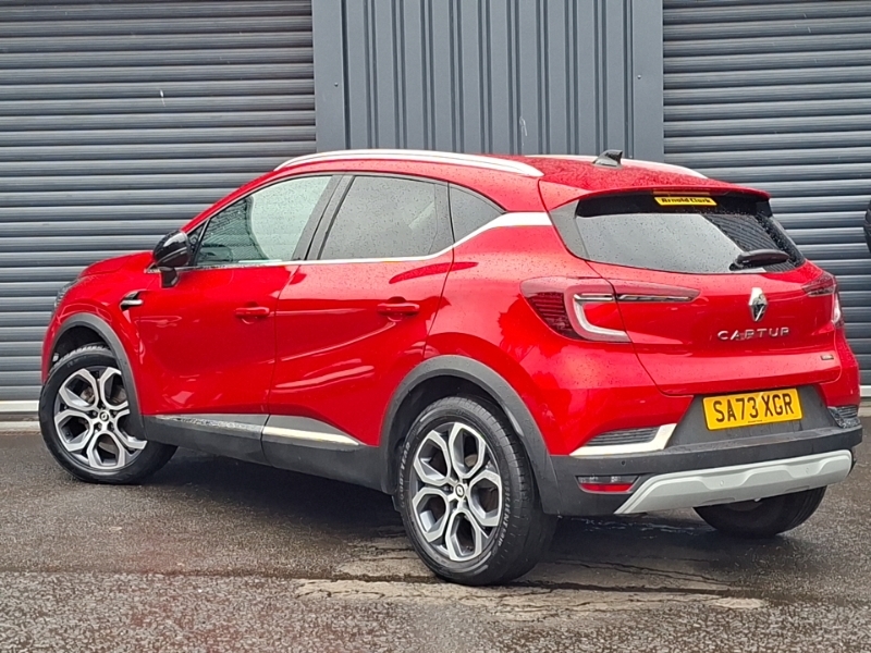 Renault Captur 1.6 E-tech Full Hybrid 145 Techno SA73XGR Red #2
