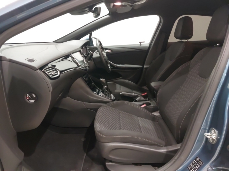 Vauxhall Astra 1.6 Cdti 16V Sri Vx-line Nav SC17YMU Blue #5