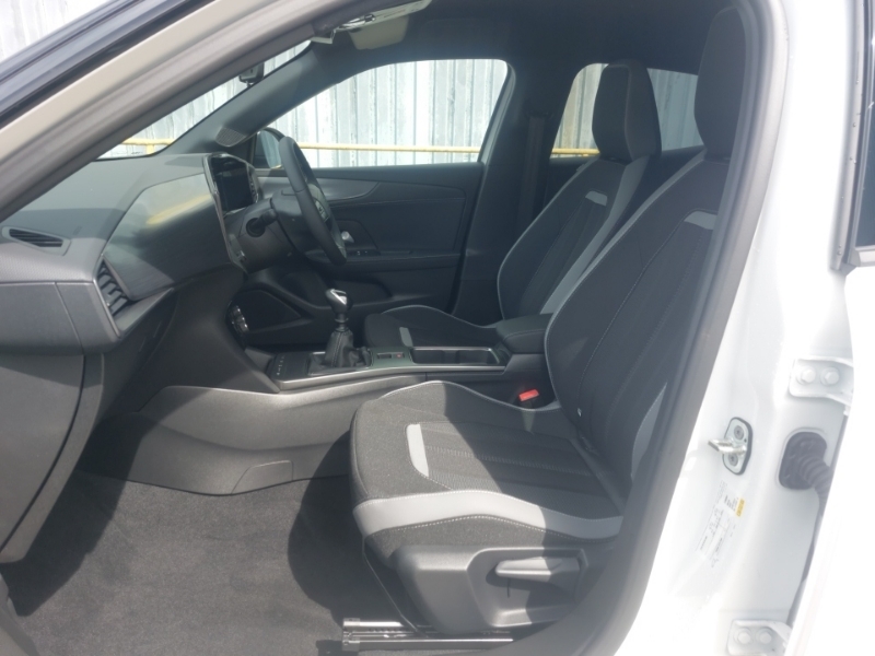 Vauxhall Mokka 1.2 Turbo 136 Gs White #5