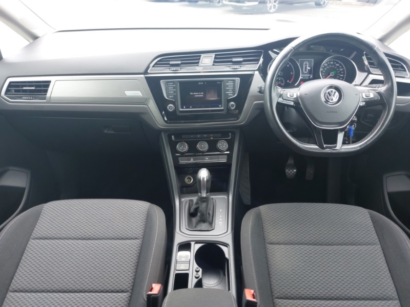 Volkswagen Touran 2.0 Tdi Se Dsg Beige #3