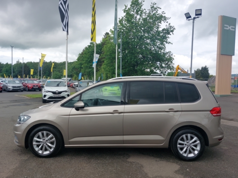 Volkswagen Touran 2.0 Tdi Se Dsg Beige #4