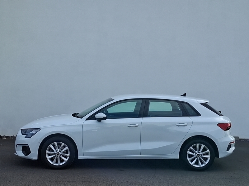 Audi A3 35 Tfsi Technik Comfortsound WR72NSU White #4