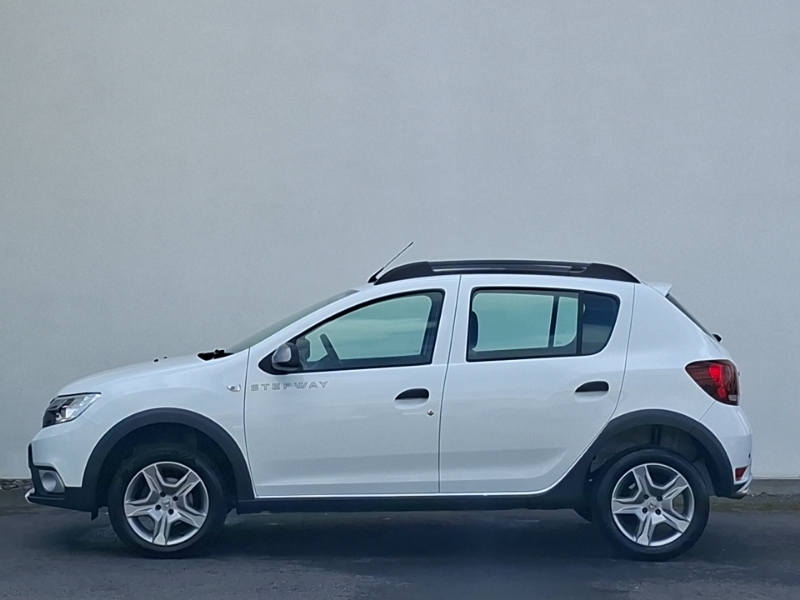 Dacia Sandero Stepway 0.9 Tce Laureate CK18EEG White #4