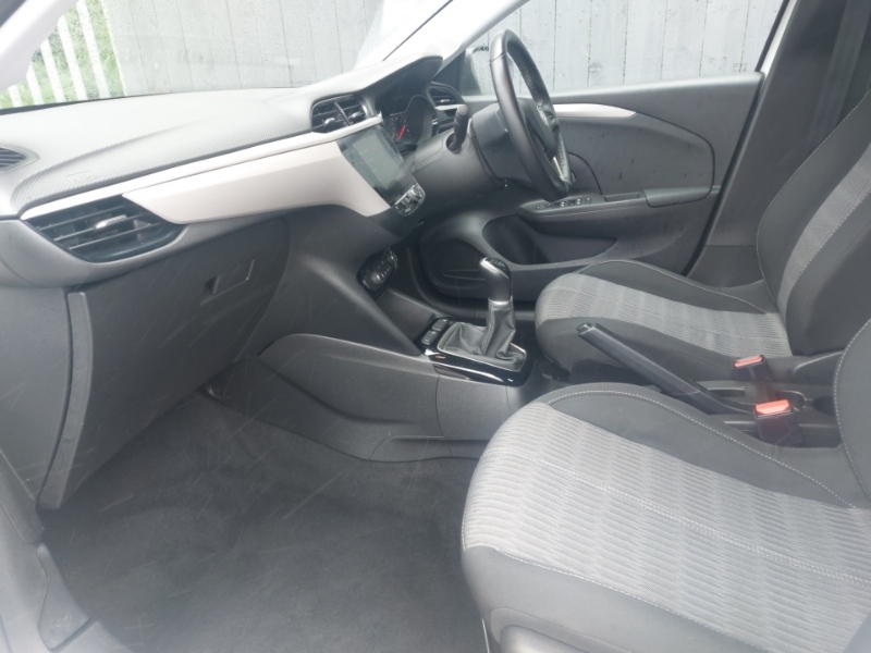 Vauxhall Corsa 1.2 Design SB22YZZ White #5