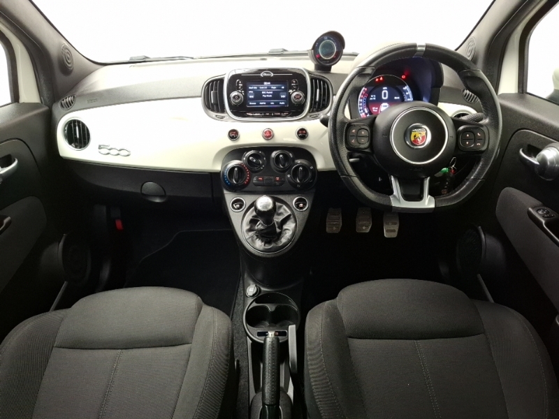 Abarth 595 1.4 T-jet 145 PE69UJV White #3