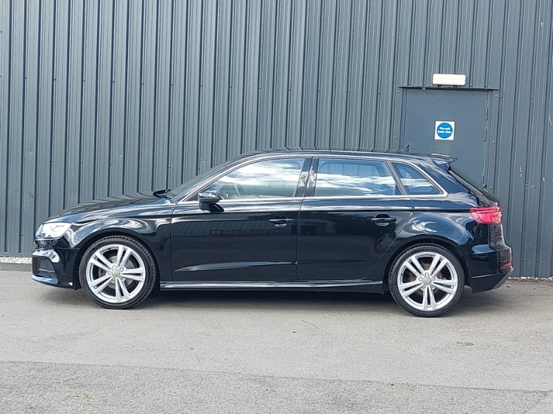 Audi A3 30 Tfsi 116 S Line DE69XCF Black #4