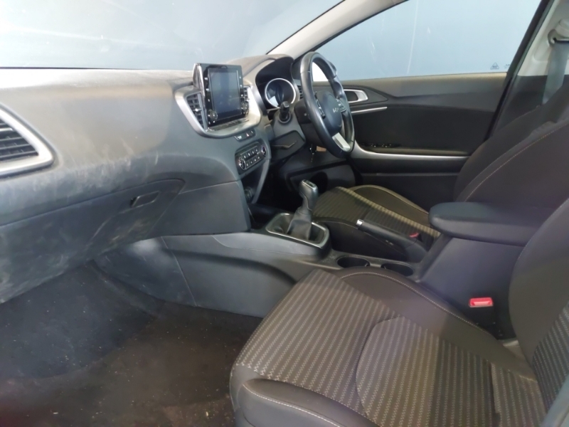 Kia Xceed 1.5T Gdi Isg 2 YD73HFH Green #5