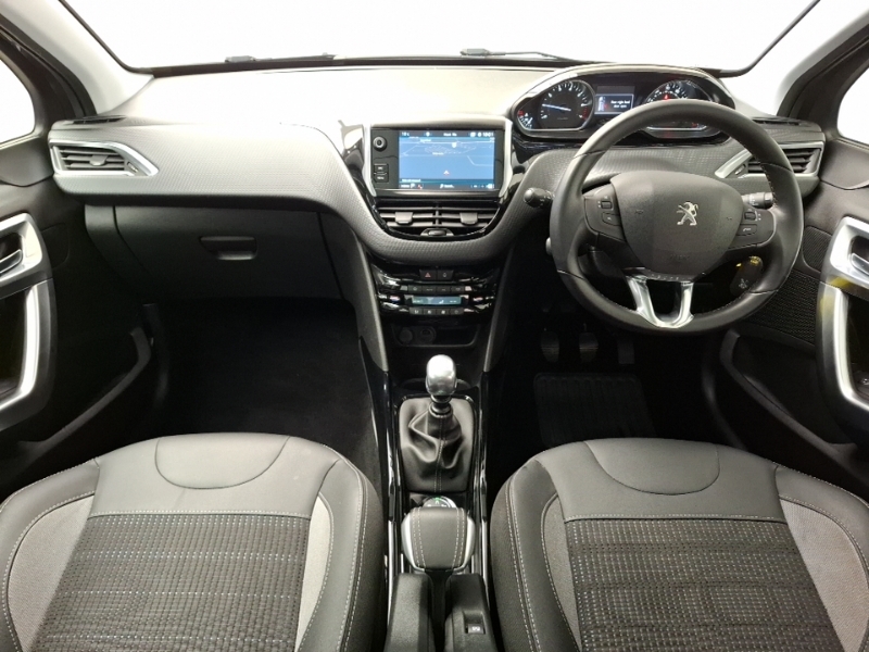 Peugeot 2008 1.2 Puretech 110 Allure Premium SM69BWL Grey #3