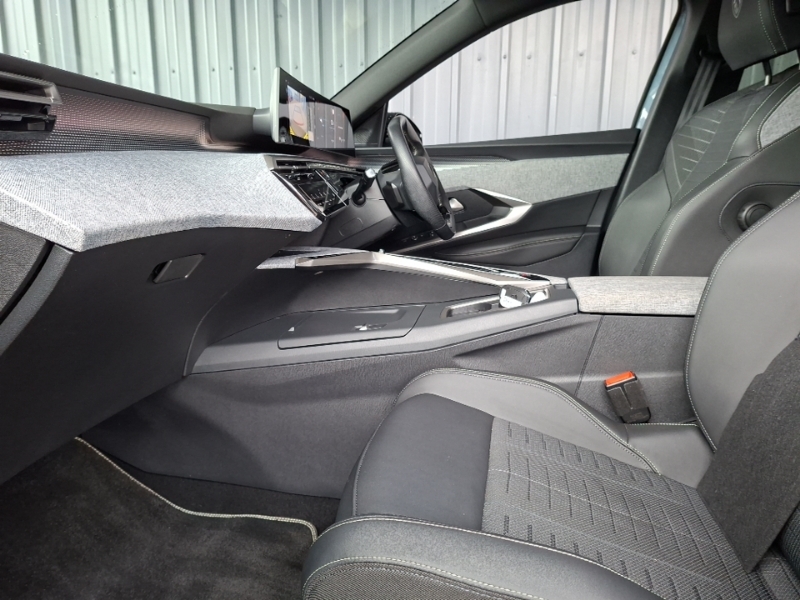 Peugeot 5008 1.2 Hybrid 136 Gt E-dsc6 KP25UCM Blue #5