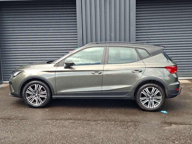 Seat Arona 1.0 Tsi 110 Se Technology Dsg AMZ5059 Green #4