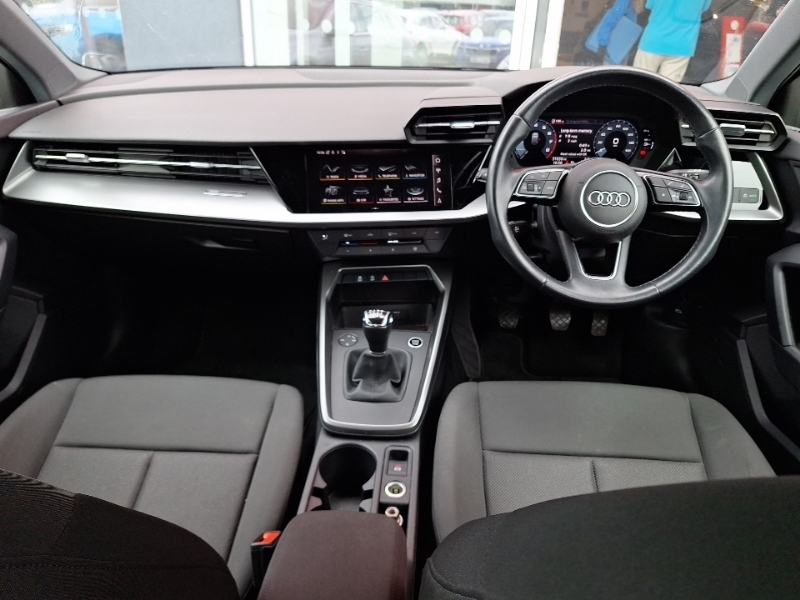 Audi A3 30 Tfsi Technik Silver #3