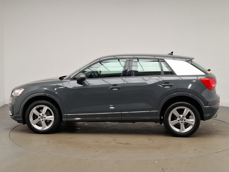 Audi Q2 30 Tdi Sport SB19JVF Grey #4